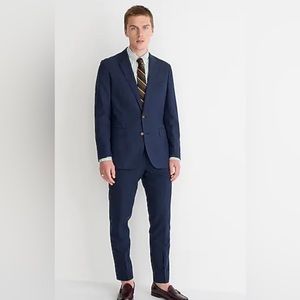 Ludlow Slim-fit unstructured suit jacket and pant in Irish cotton-linen